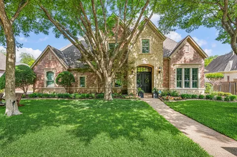 813 Independence Pkwy, Southlake, TX 76092