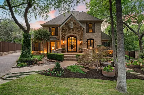 800 Huntington Ct, Southlake, TX 76092