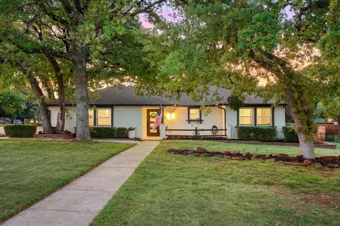 728 Cimarron Trl, Southlake, TX 76092