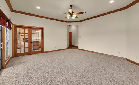 Living - 1609 Southern Vw, Lorena, TX 76655 photo 4 of 4