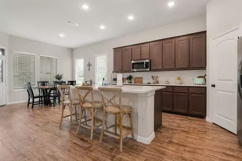 Kitchen - 189 Chester Rd, Springtown, TX 76082 photo 1 of 2
