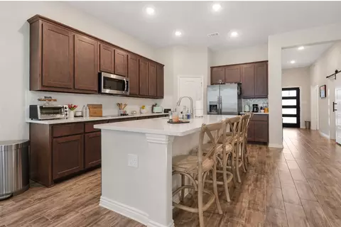 Kitchen - 189 Chester Rd, Springtown, TX 76082 photo 2 of 2