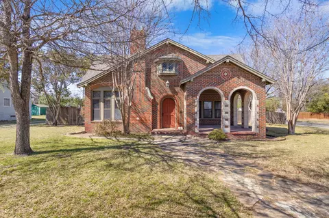 3101 Colcord Ave, Waco, TX 76707