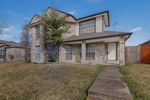 710 Snapdragon Trl, Mesquite, TX 75149