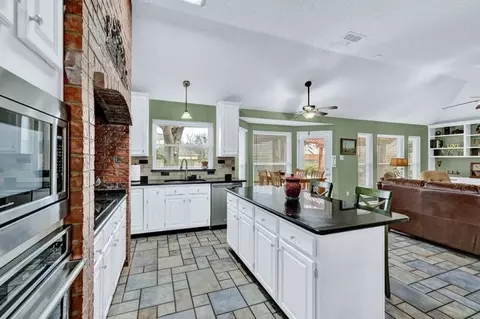 Kitchen - 504 Anthony Dr, Euless, TX 76039 photo 1 of 4