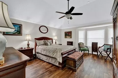 Bedroom - 504 Anthony Dr, Euless, TX 76039 photo 1 of 3