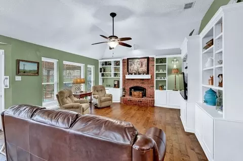 Living - 504 Anthony Dr, Euless, TX 76039 photo 1 of 3