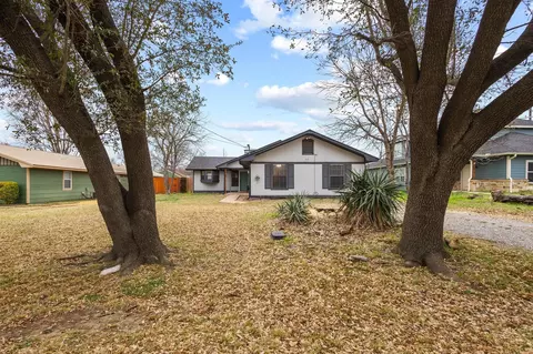 412 Main St, Pottsboro, TX 75076