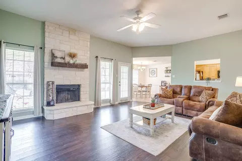 Living - 10400 Marigold Rd, Waco, TX 76708 photo 1 of 1