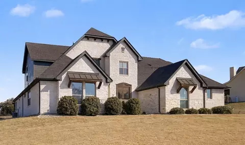 2104 Cash Point Ct, Granbury, TX 76049