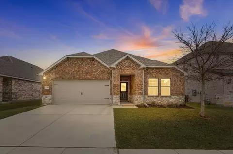 2140 Bellatrix Dr, Haslet, TX 76052