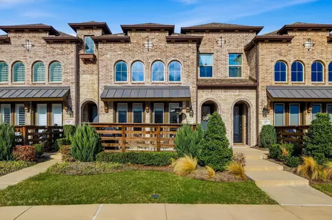 421 Blue Creek Cv, Mckinney, TX 75071