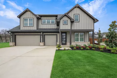 2520 Honor Ct, Sherman, TX 75092