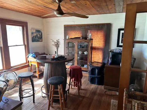 Dining - 18250 Tx-36 Hwy, Gustine, TX 76455 photo 2 of 2