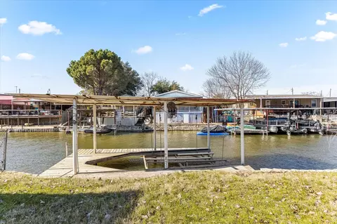 6526 Blue Water Ct, Granbury, TX 76049
