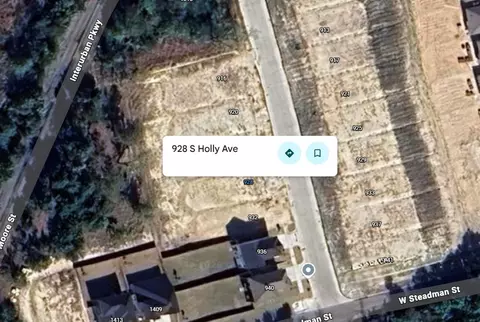 928 S Holly Ave, Sherman, TX 75092