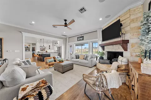 Living - 2045 Iron Bridge Rd, Lorena, TX 76655 photo 3 of 3