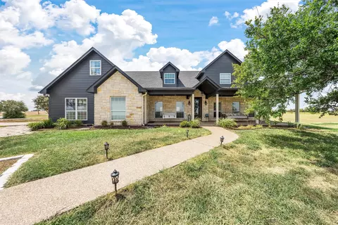 2045 Iron Bridge Rd, Lorena, TX 76655