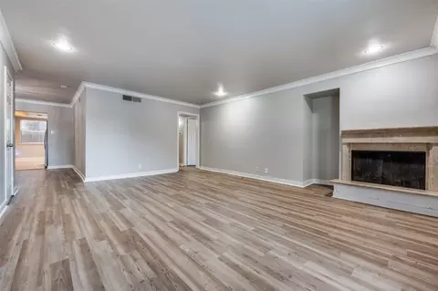 10201 Regal Oaks Dr #103, Dallas, TX 75230