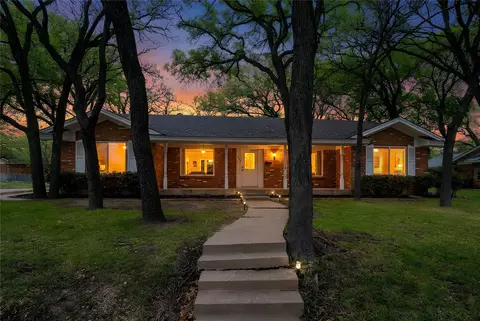 944 Mountain Ter, Hurst, TX 76053
