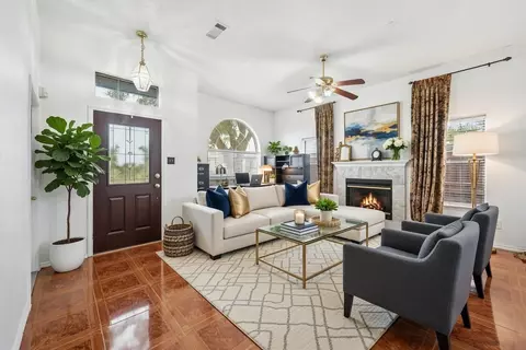 2400 Park Crest Ct, Irving, TX 75060