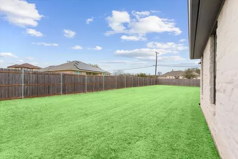 Exterior - 120 Rain Tree, Waco, TX 76705 photo 7 of 10