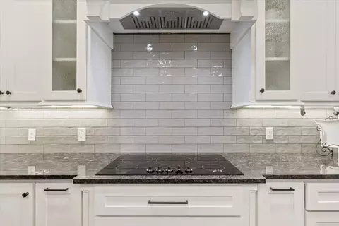 Kitchen - 120 Rain Tree, Waco, TX 76705 photo 2 of 4