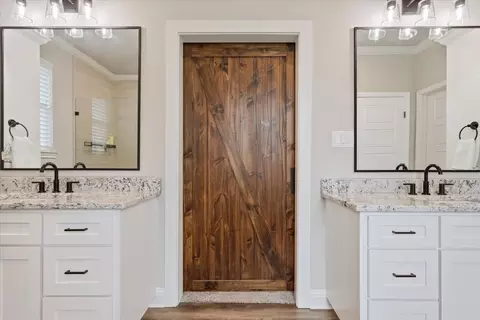 Bath - 120 Rain Tree, Waco, TX 76705 photo 2 of 5