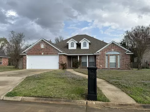 155 49th St SE, Paris, TX 75462