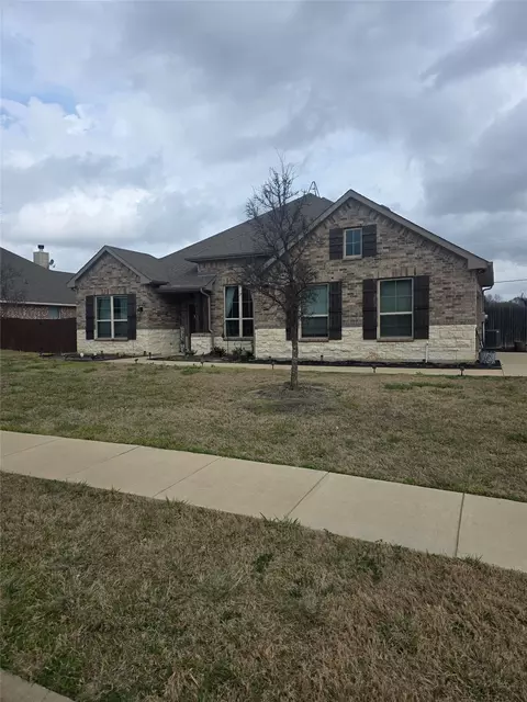 904 Royse Ridge Rd, Ennis, TX 75119