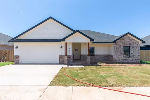 3912 National Dr, Abilene, TX 79602
