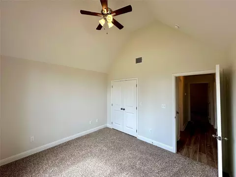 Bedroom - 198 Bent Tree Loop, Haughton, LA 71037 photo 4 of 6