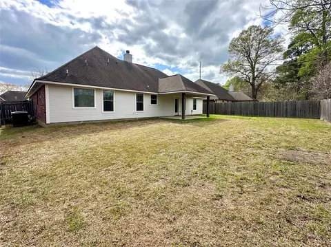 Exterior - 198 Bent Tree Loop, Haughton, LA 71037 photo 2 of 2