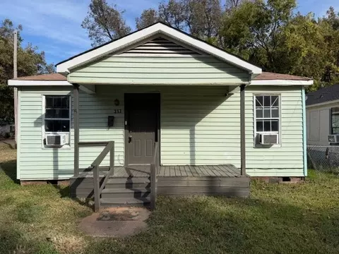 317 Kelly St, Bossier City, LA 71111