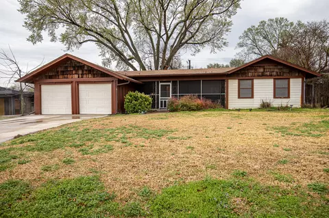 4805 Trail Lake Dr, Fort Worth, TX 76133