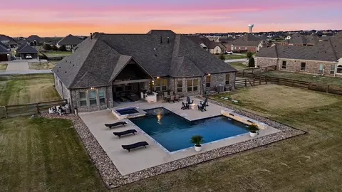 1425 Flanagan Farm Dr, Northlake, TX 76226