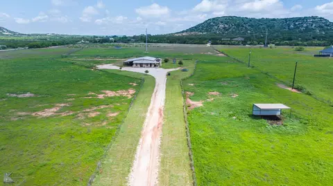 2574 County Road 162, Ovalo, TX 79541