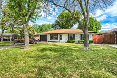 736 Thedford Rd, Seagoville, TX 75159