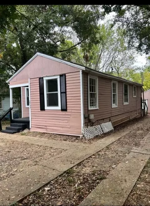 2233 Queens Hwy, Shreveport, LA 71103