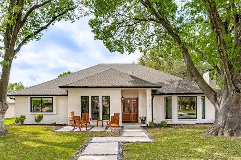 1313 Huntington Dr, Richardson, TX 75080