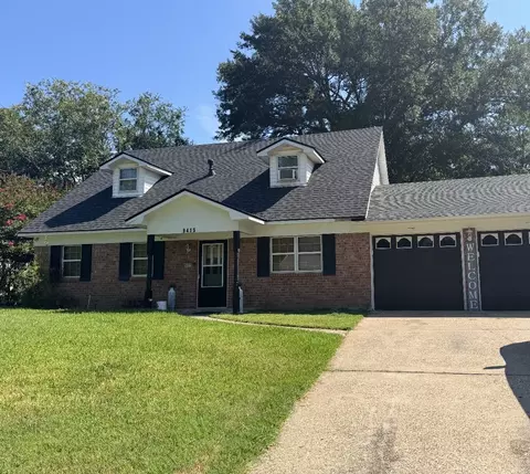 9415 Shartel Dr, Shreveport, LA 71118