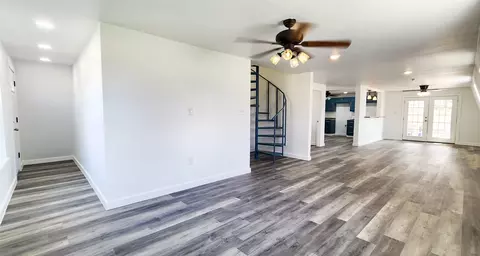 401 E Pierce St, Winters, TX 79567