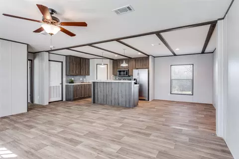 175 Cedar Dr, Azle, TX 76020 photo 9