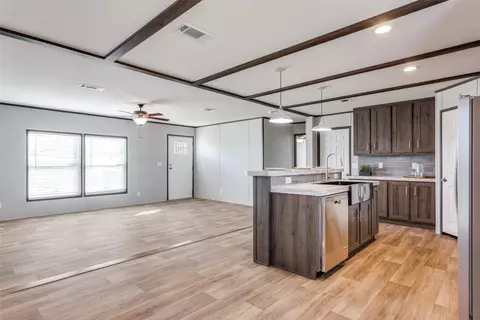 175 Cedar Dr, Azle, TX 76020 photo 8