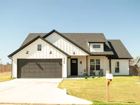 420 Redbud Ln, Tolar, TX 76476