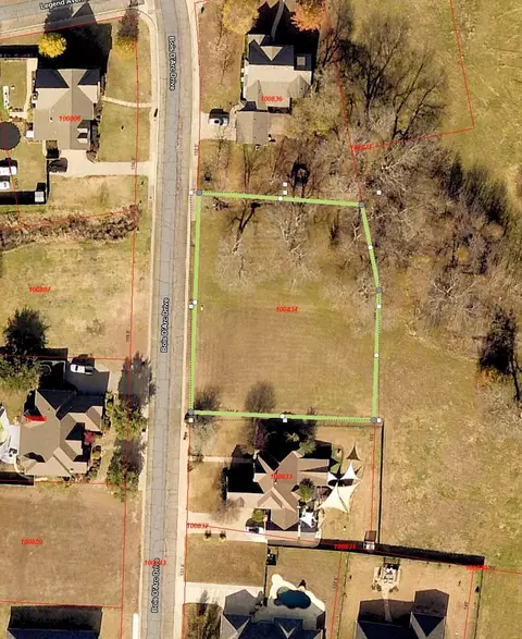 2110 Bois D Arc, Bonham, TX 75418