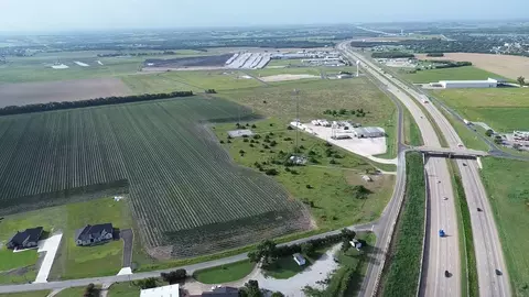 45 Hampel Rd, Palmer, TX 75152