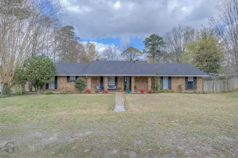 306 S Tanglewood Dr, Minden, LA 71055