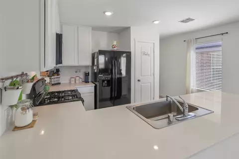 Kitchen - 7229 Adderly Rd, Pilot Point, TX 76258 photo 1 of 4