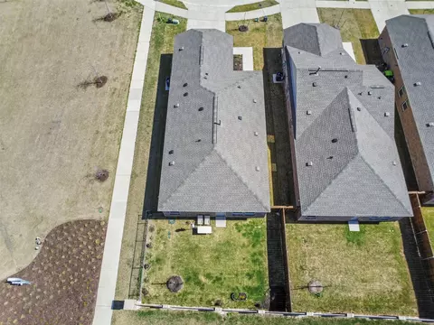 View/Area - 7229 Adderly Rd, Pilot Point, TX 76258 photo 2 of 6